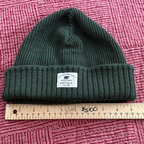 Satila merino wool blend army green Knit Beanie - knit in Sweden - Picture 10 of 16